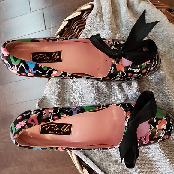 Pinup Couture Dia de los murtos platform heels - Picture 3 of 5